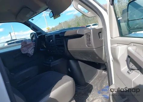 2022 GMC Savana 2500 Work Van from USA, damaged, VIN 1GTW7AF75N1241733